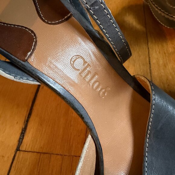 Chloe Blue Leather Pumps - Picture 4 of 4